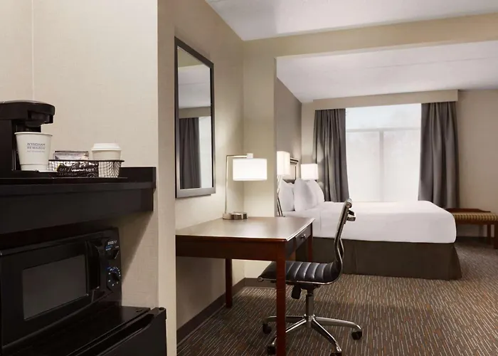 Wingate By Wyndham Bridgeport Clarksburg