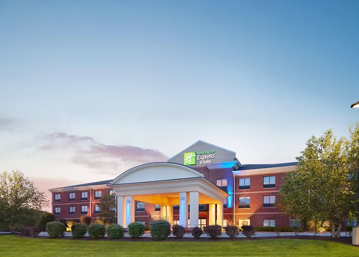 Holiday Inn Express & Suites Bridgeport By Ihg